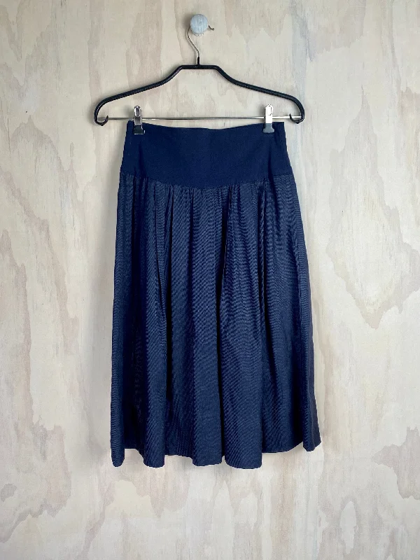 Juna Pleat Skirt - Ink chiffon skirt lightweight