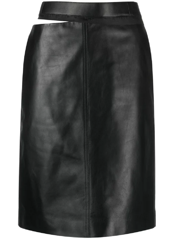 Fendi Skirts Black pencil skirt chic