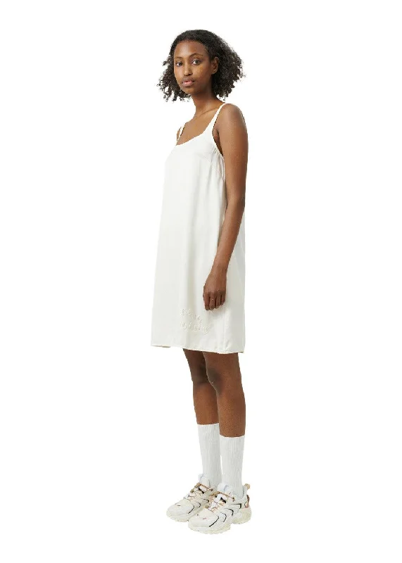 Capri dress - Off White Tunics Sophisticated sleek