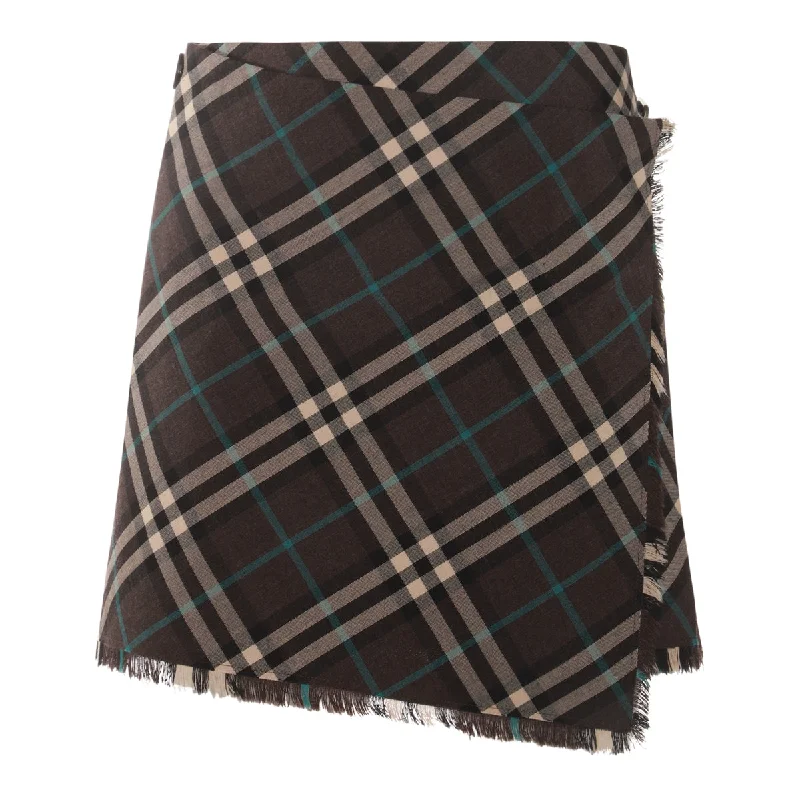 Burberry Skirts breathable skirt fabric