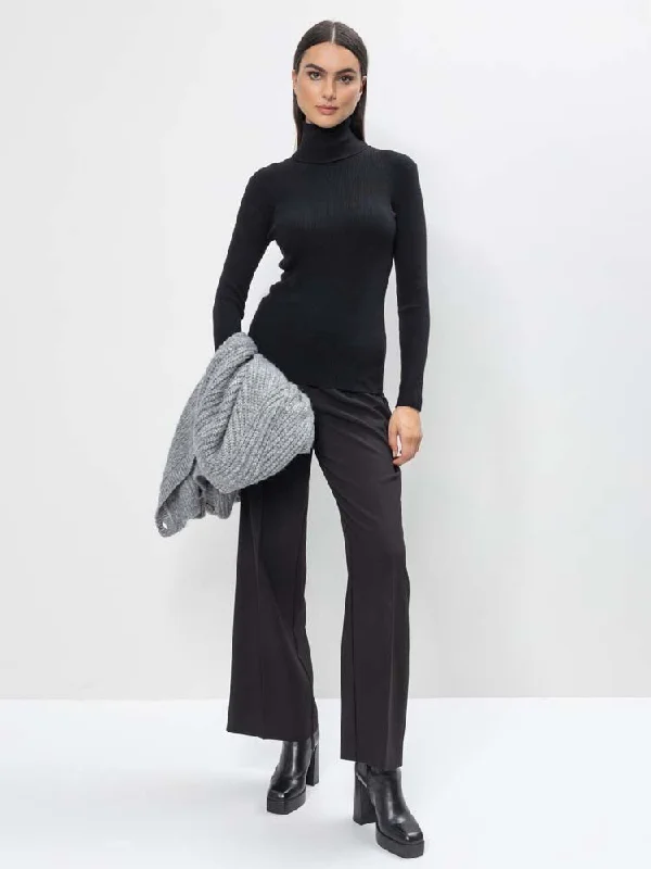 H Black Turtleneck Sweater Striped Floral Plaid