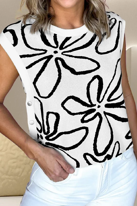 Gabriel Graphic Round Neck Sweater Vest Striped Floral Plaid
