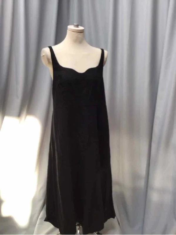 OLD NAVY SIZE X LARGE Ladies DRESS