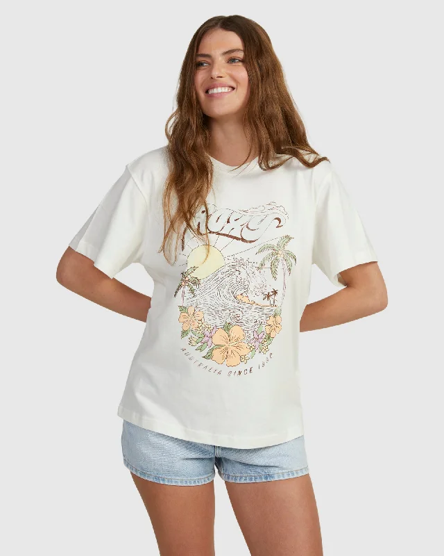 Womens Westcoast Destination Tee T-Shirt Elegant Classic Vintage